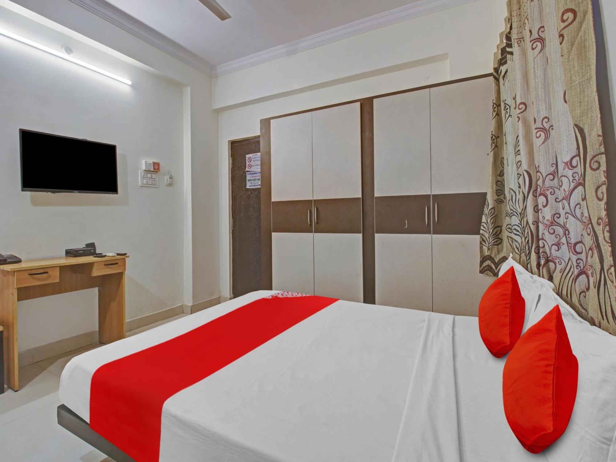 Hotel O Svr Silver Key Lingampalli Exterior photo